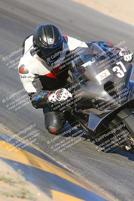 media/Dec-14-2023-Racers Edge (Thu) [[2b7ed58cb2]]/A Group/Session 5 (Turn 10 Inside)/